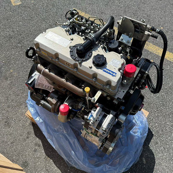 Одличне вести! Перкинс Ц4.4 мотори су поново на лагеру