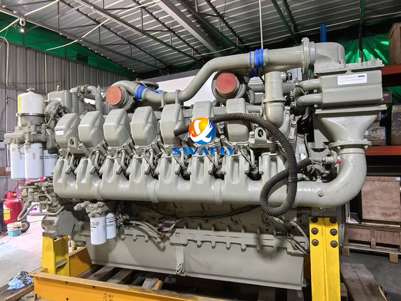 Треба вам мотор за велики рударски камион? Не тражите даље.